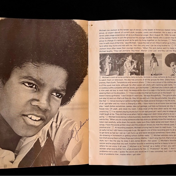 Vintage Jackson 5 Official Concert Tour Souvenir Program - Picture 3 of 4